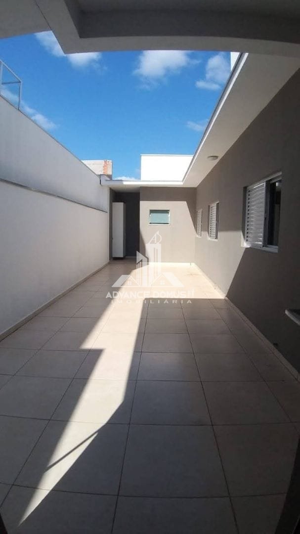 Casa de Condomínio à venda com 3 quartos, 130m² - Foto 2